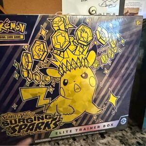 Pokemon Scarlet & Violet surging, Sparks Elite Trainer Box